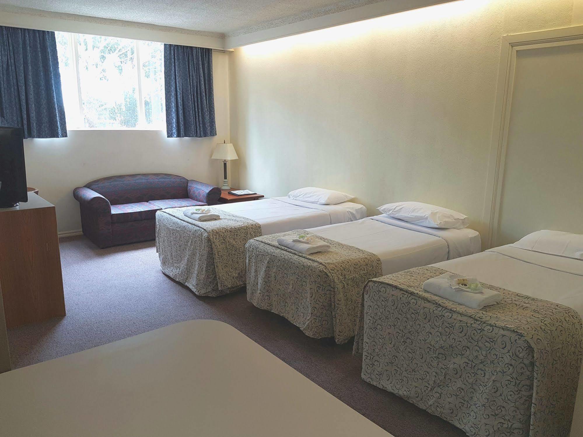 โรงแรมคาวาเลียร์ Wantirna South ภายนอก รูปภาพ